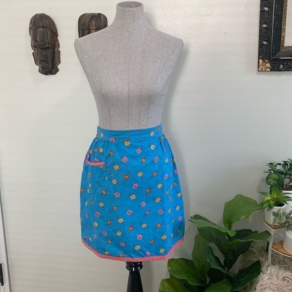 Vintage Handmade Half Apron Wrapped Candy Pattern - Picture 1 of 17